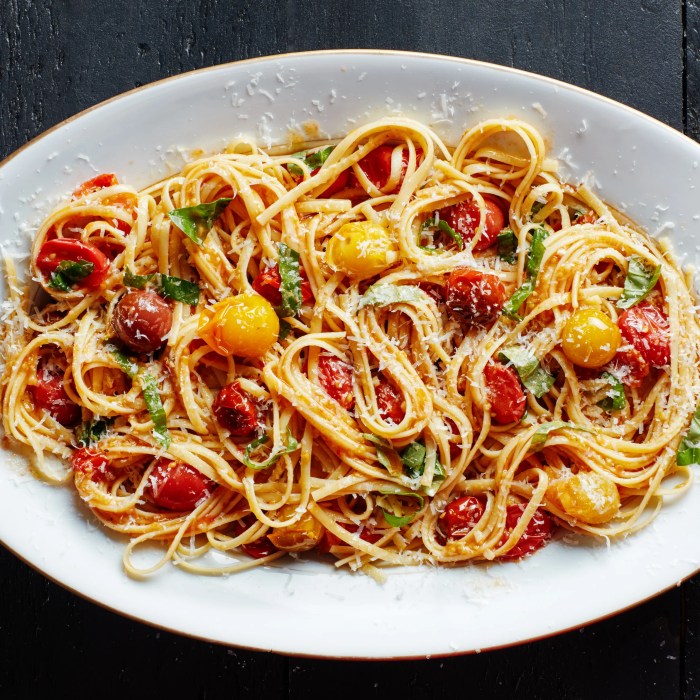 Spaghetti sauce from fresh tomatoes recipe