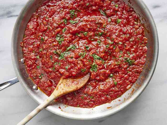 Recipe how to make tomato sauce