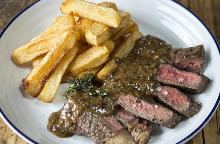 Steak peppercorn sauce recipe