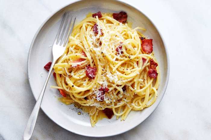 Carbonara pasta creamy