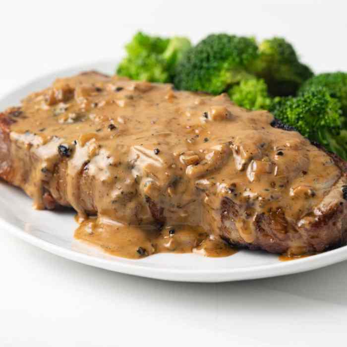 Sauce peppercorn green potatoes steaks fingerling roasted seared recipes pan tweet apron blue