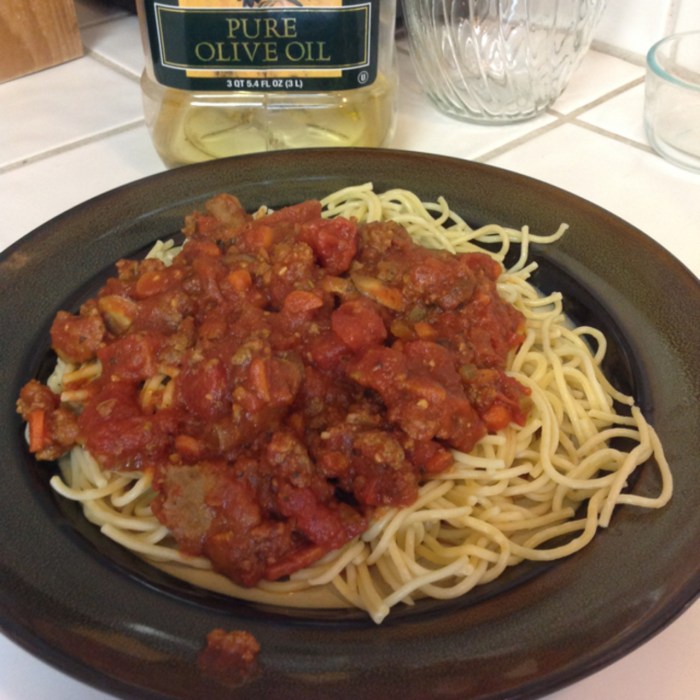 Tomato sauce ground beef recipe